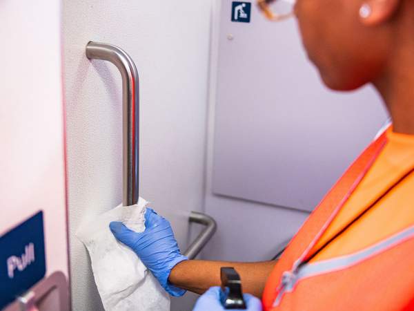 corona manche nettoyage