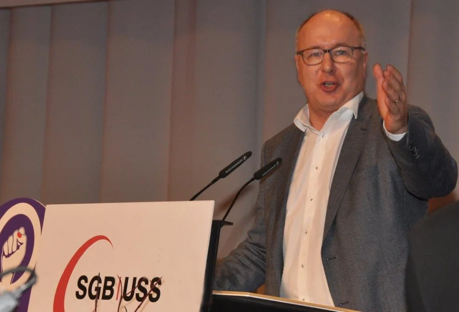 Pierre-Yves Maillard am SGB-Kongress, 4. Dezember 2018 Pierre-Yves Maillard am SGB-Kongress, 4. Dezember 2018 am Rednerpult