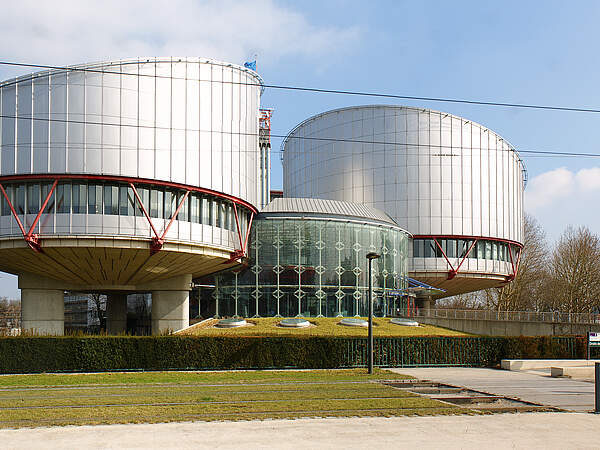 Vue extérieure de la Cour européenne des droits de l'homme