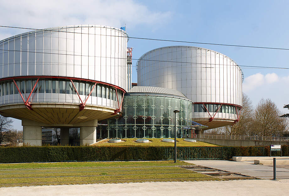 Vue extérieure de la Cour européenne des droits de l'homme