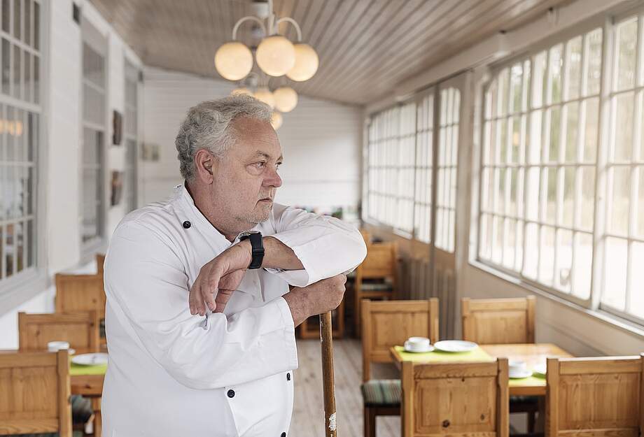 Cuisinier dans un restaurant