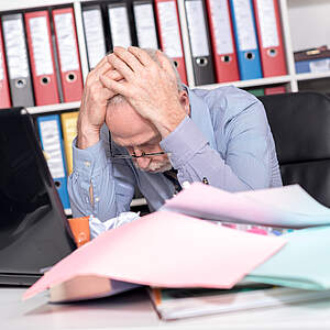 Épuisé et surmené