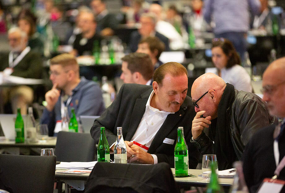 Congrès de l'USS : deux déléguée discutent