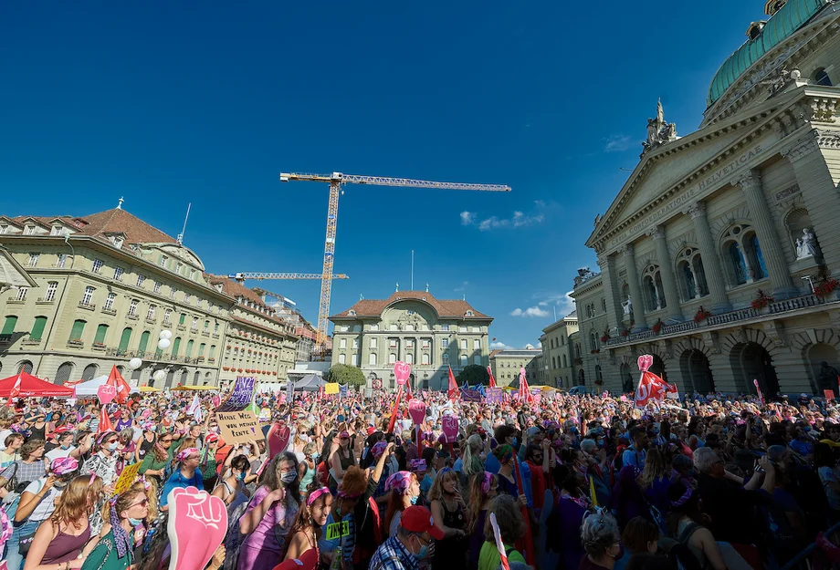 La manif sur la Place fédérale La manif sur la Place fédérale