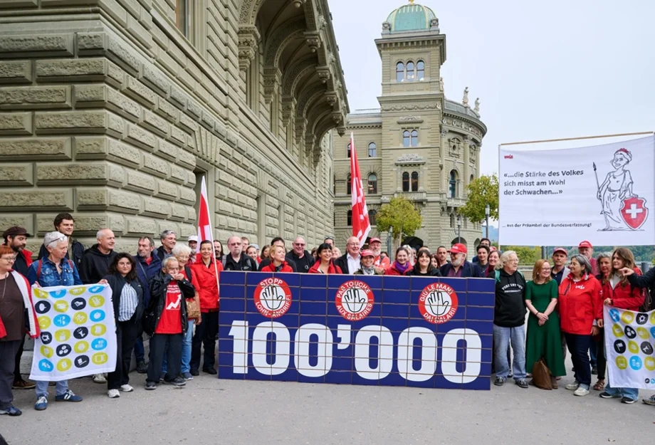 100 000 signatures pour les salaires minimums