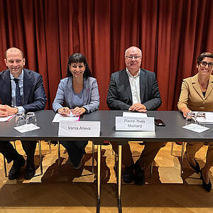 Conférence de presse avec David Gallusser, Vania Alleva, Pierre-Yves Maillard und Esther Hess